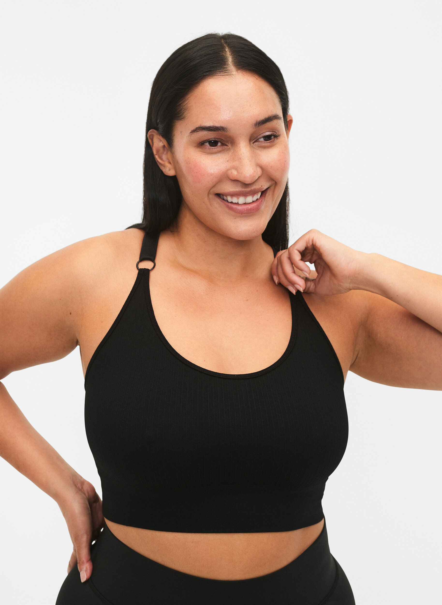 Zizzi Seamless sports bh i ribkvalitet, Black, Model image number 2