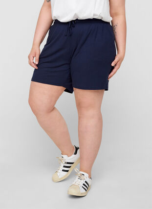 Shorts i ribkvalitet med lommer, Navy Blazer, Model image number 2