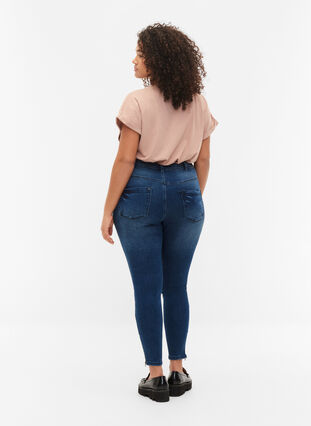 Cropped Amy jeans med lynlås, Dark blue denim, Model image number 1