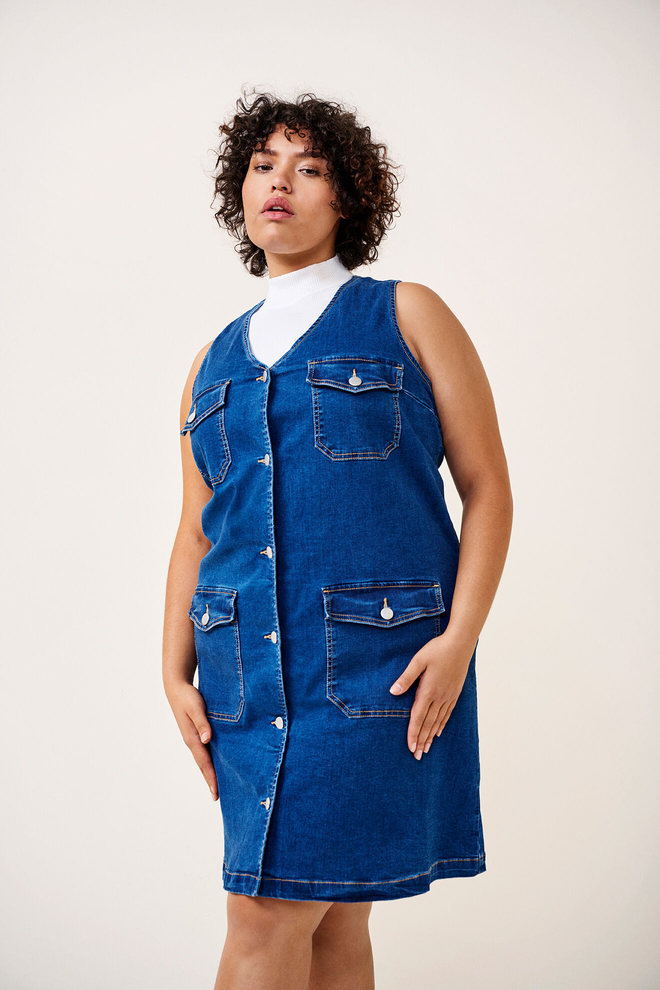 Zizzi Rullekrave, , Model