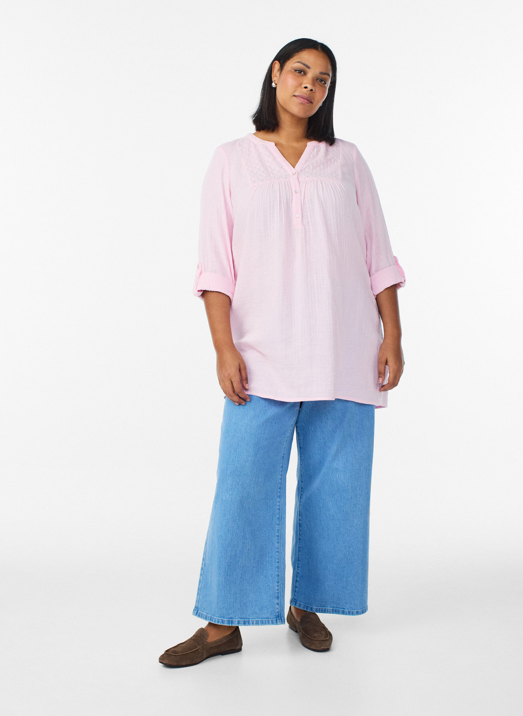 ZizziTunika i bomuldsmusselin med broderi anglaise, Lyser&oslash;d, Model image number 1