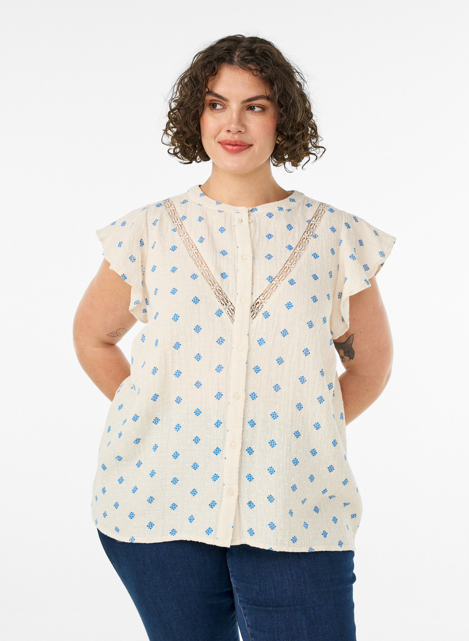 &AElig;rmel&oslash;s bluse med crochetb&aring;nd og fl&aelig;sedetalje, Beige, Model