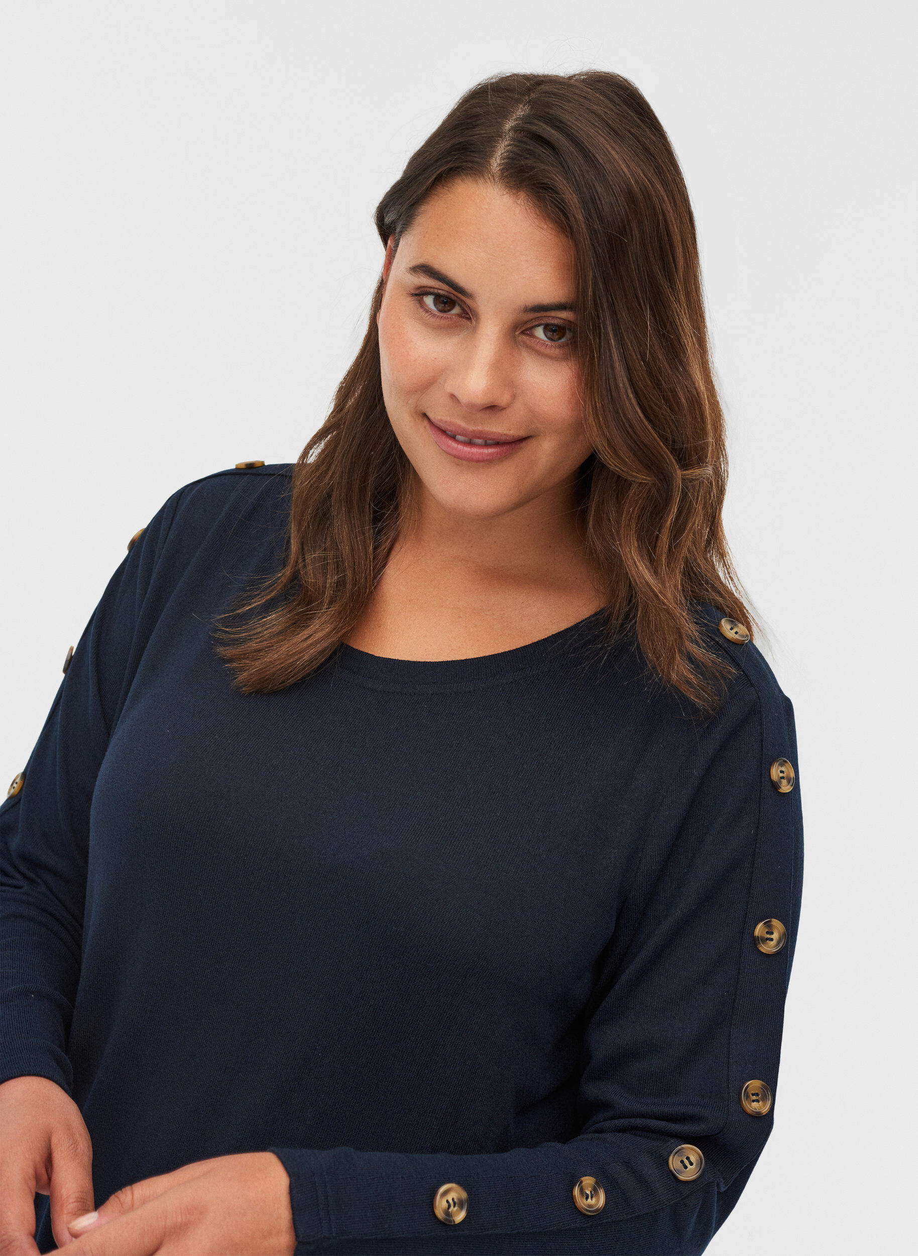 Zizzi Lang&aelig;rmet bluse med knappedetaljer, Night Sky, Model image number 1