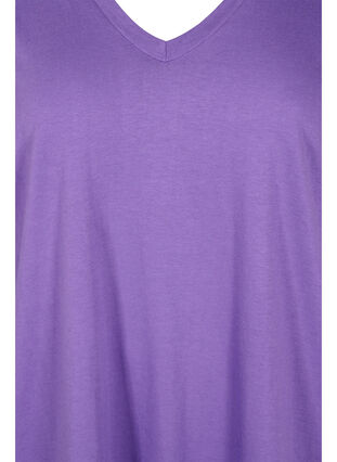 Ensfarvet oversize t-shirt med v-hals, Deep Lavender, Packshot image number 2