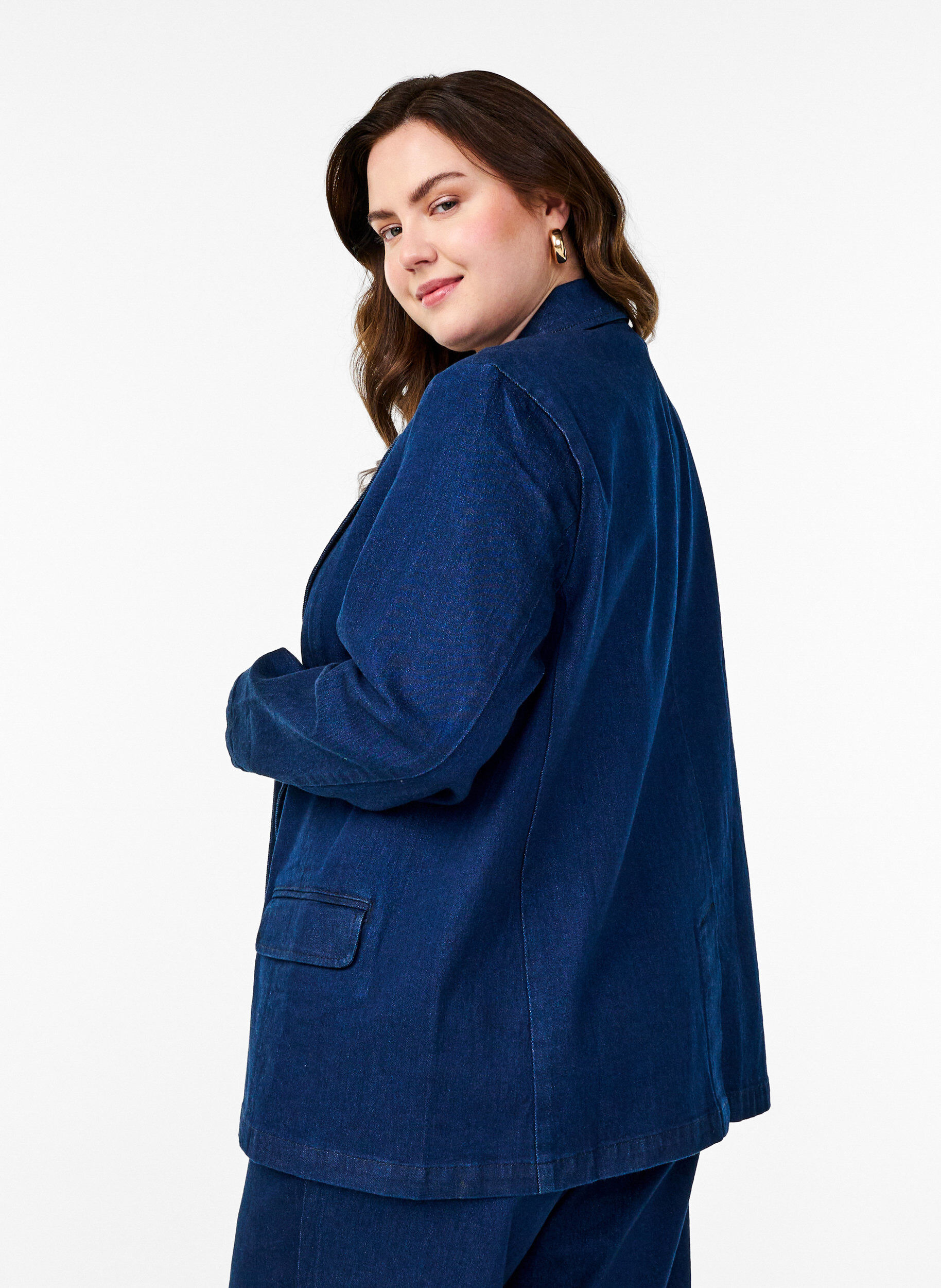 Zizzi Denim blazer med lommer, Bl&aring;, Model image number 2