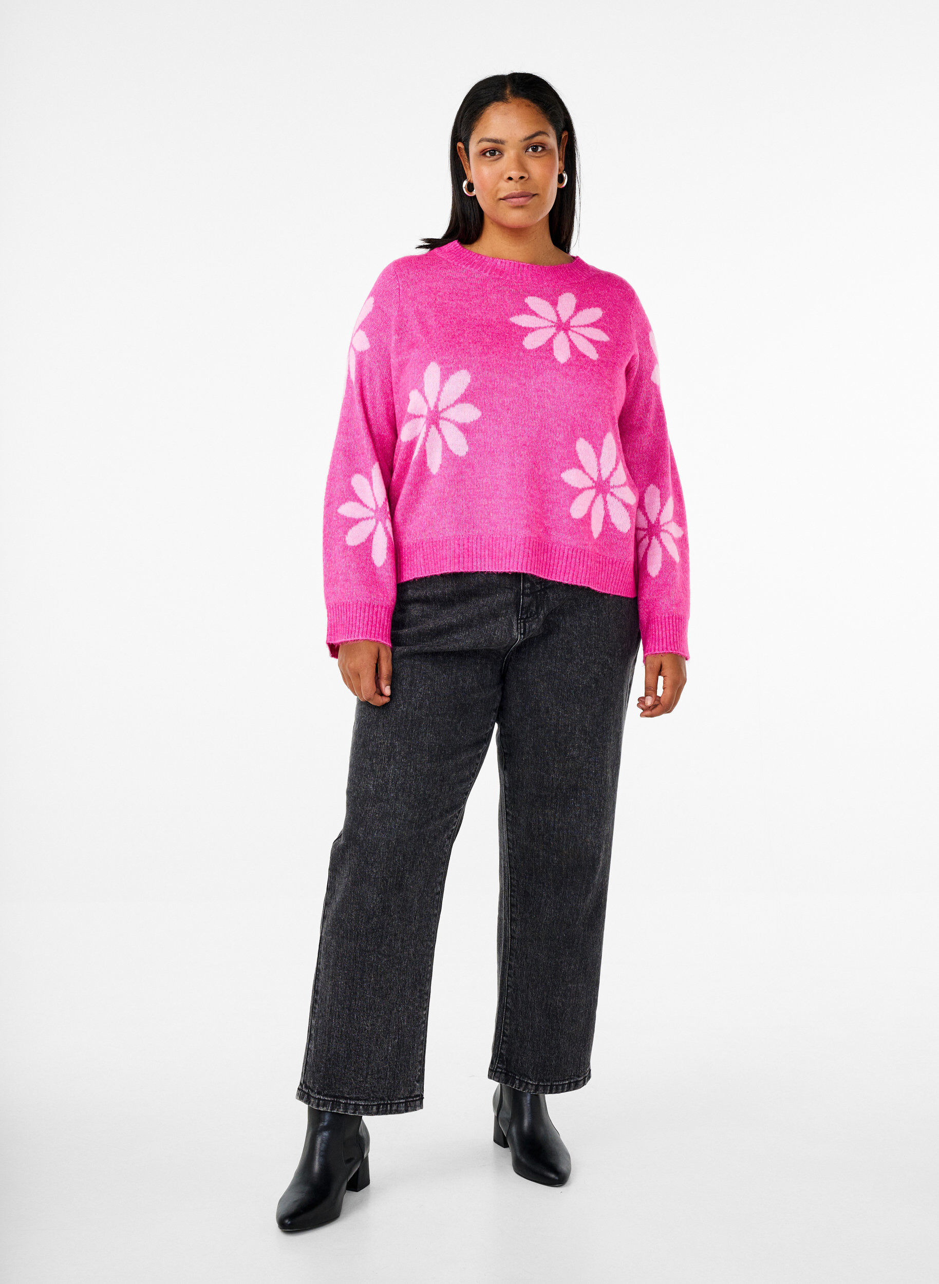 Zizzi Strikbluse med blomster, Raspberry Rose Comb, Model image number 2