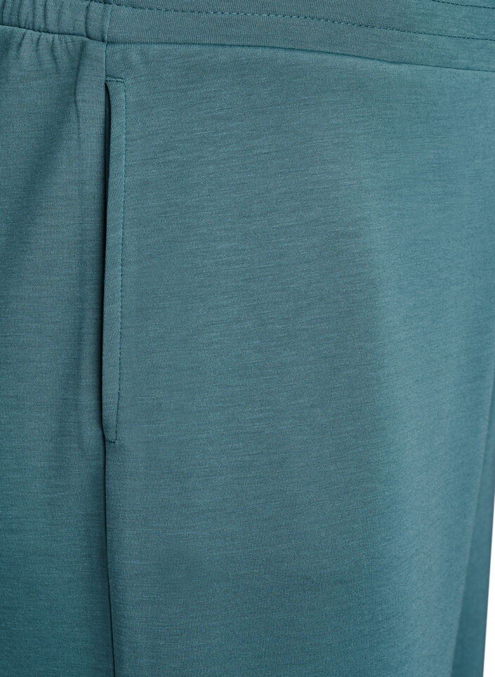 7/8 bukser i  modalmix med lommer, Gr&oslash;n, Packshot image number 2