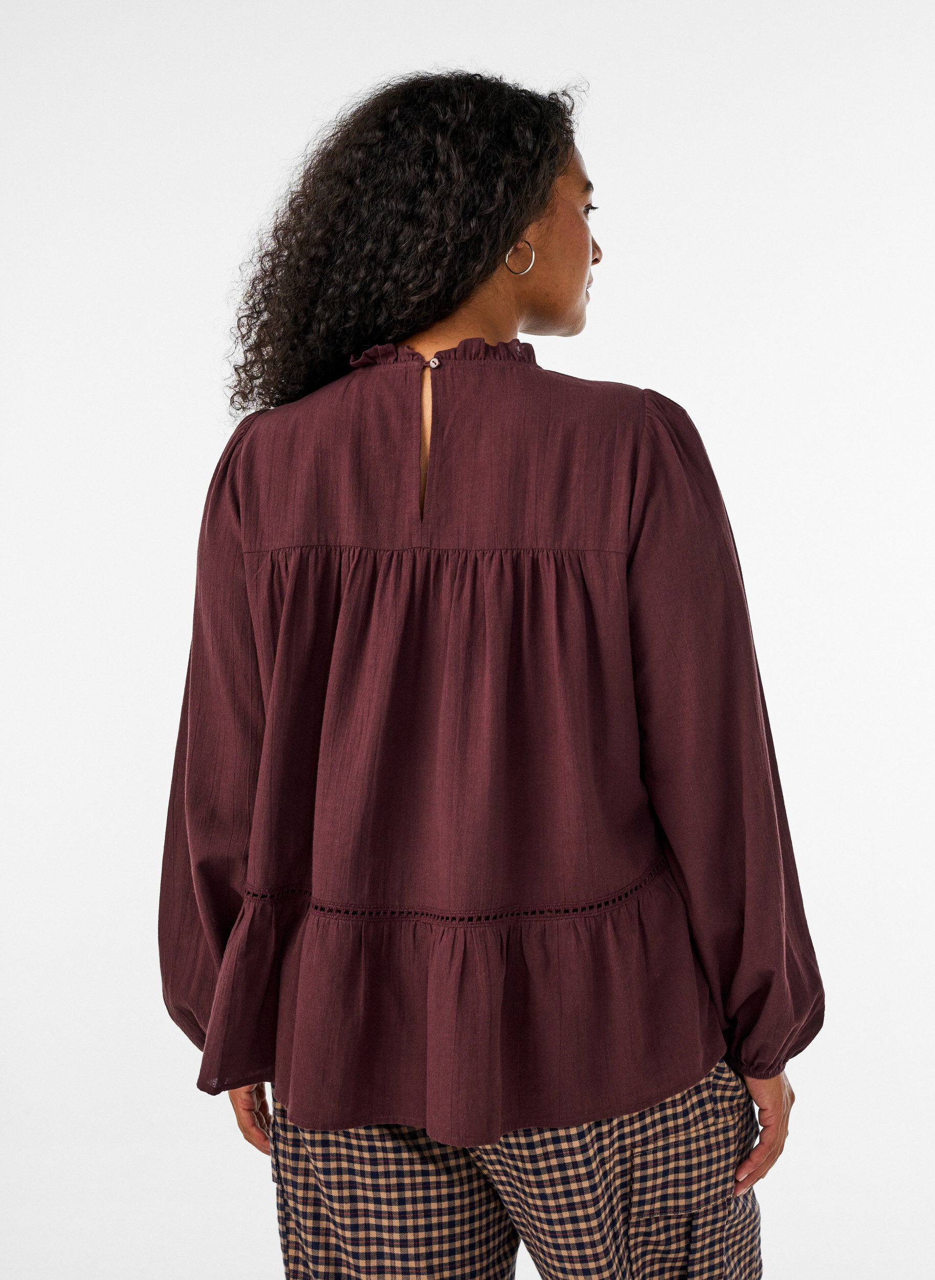 ZizziBluse med broderi og hulm&oslash;nsterb&aring;nd, M&oslash;rk Bordeaux, Model image number 2
