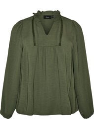 Bluse med V-udsk&aelig;ring og crochetb&aring;nd, Gr&oslash;n