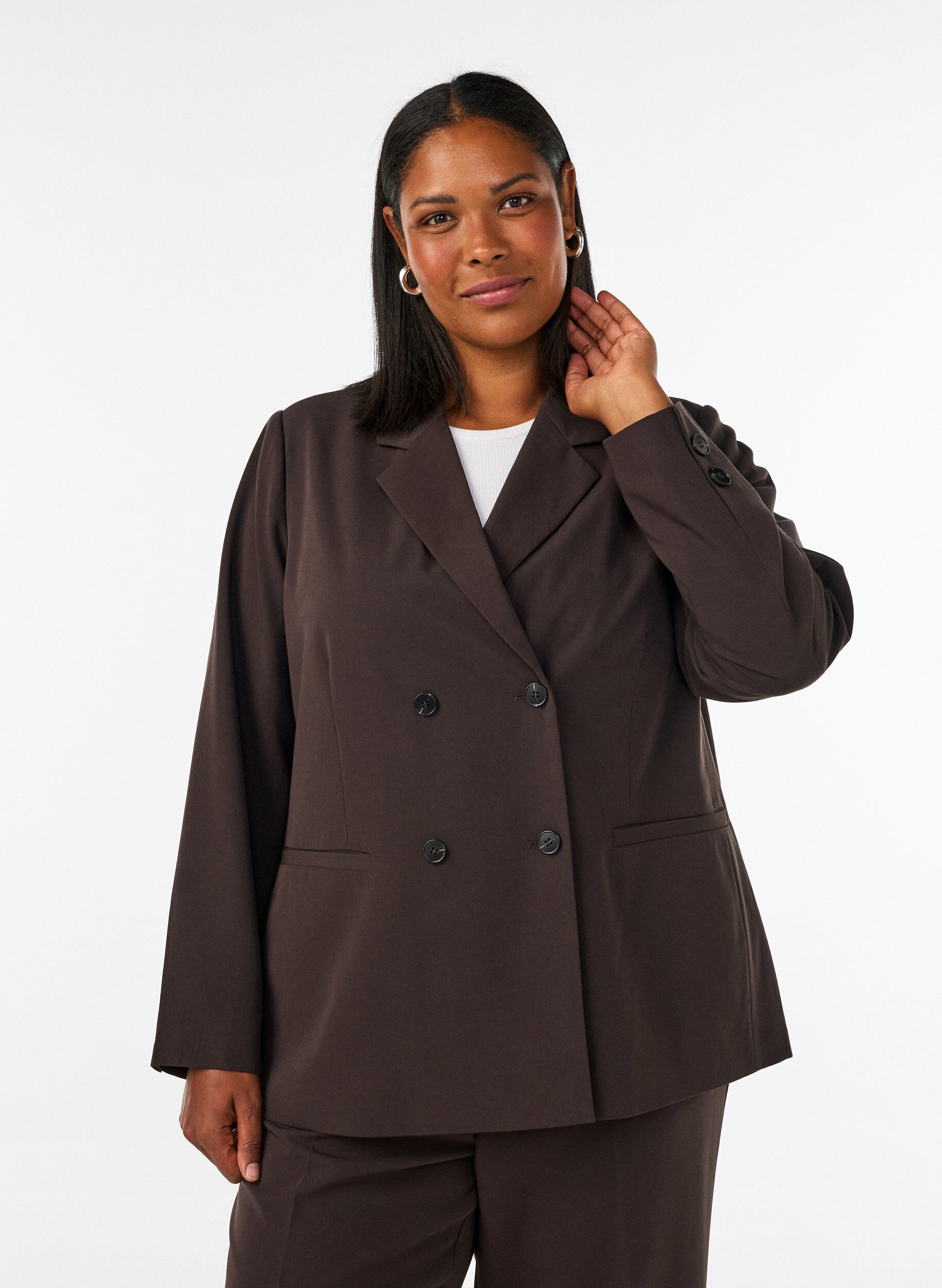 ZizziDobbeltradet blazer med l&oslash;s pasform, Brun, Model image number 0