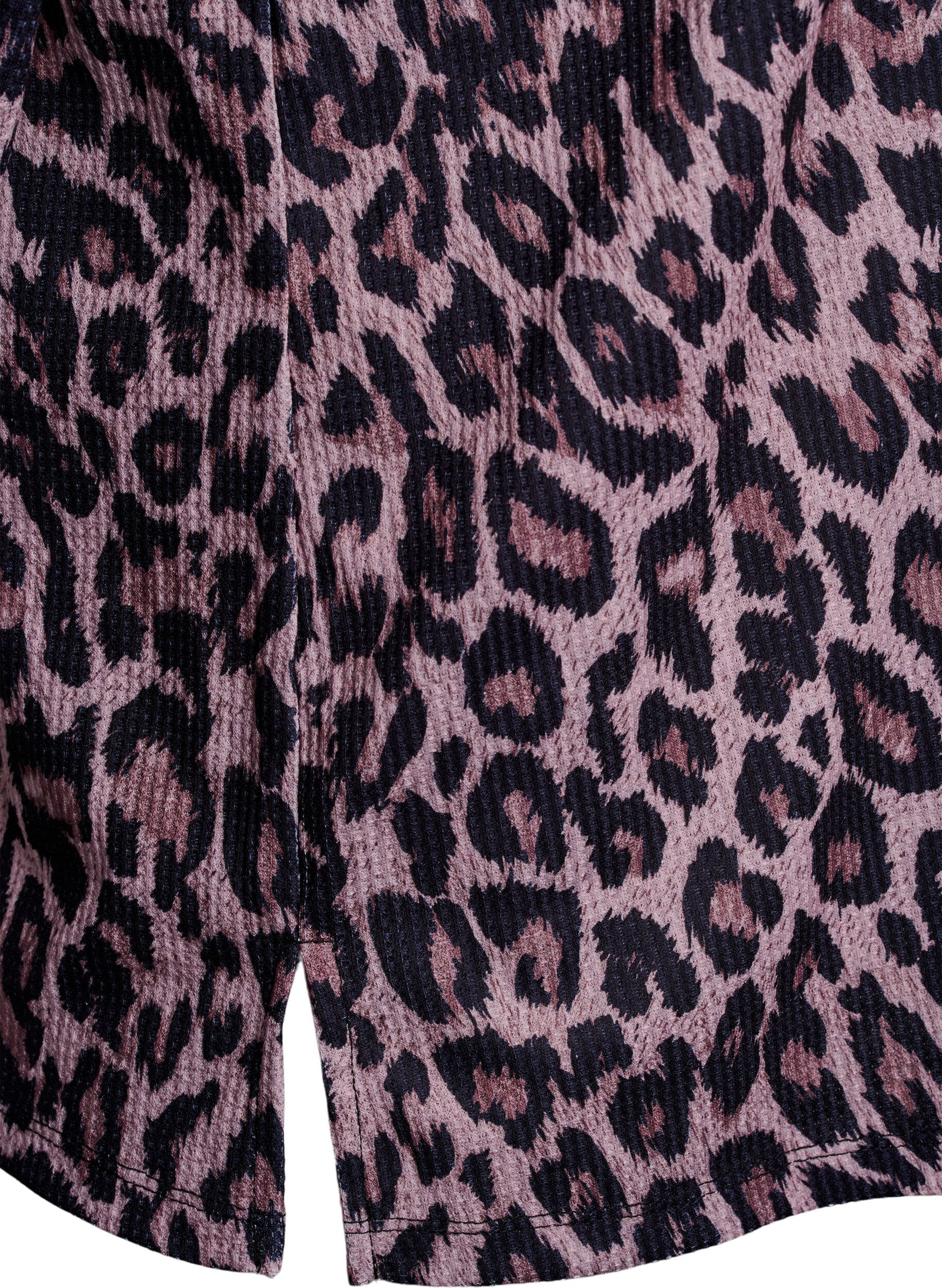 Zizzi Poloshirt med leopardm&oslash;nster og guldfarvede knapper, Brun, Packshot image number 3