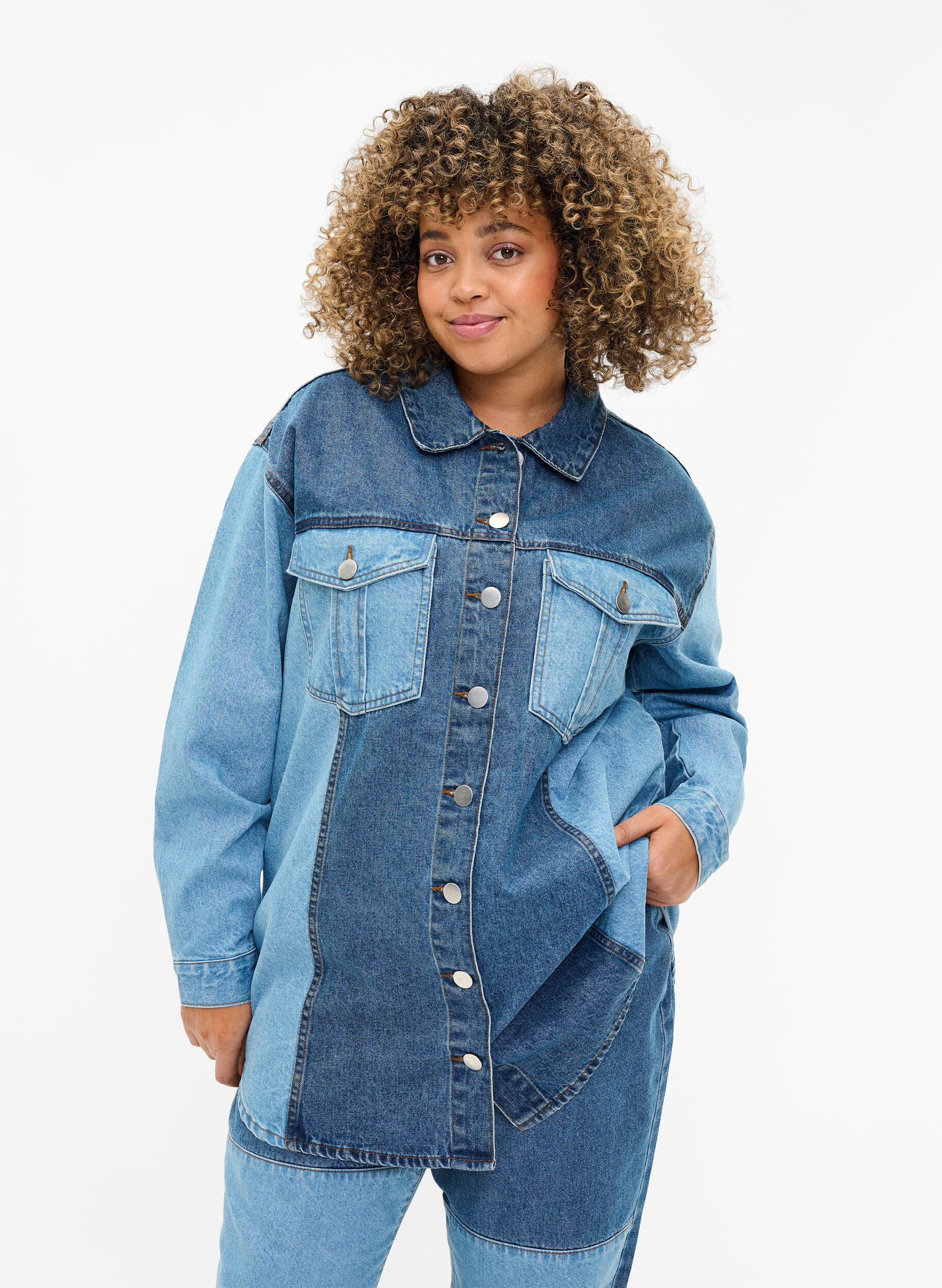 Zizzi Colorblock denim jakke , Light Blue Denim, Model image number 0