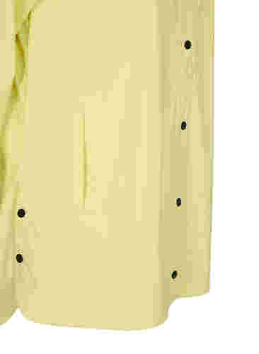 Regnjakke med hætte og lommer, Pale Banana, Packshot image number 3