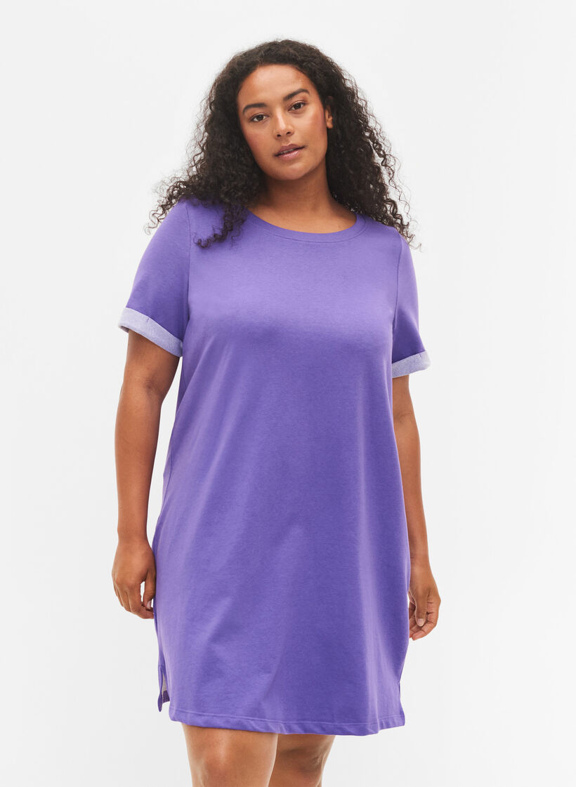Sweatkjole med korte ærmer og slids, Ultra Violet, Model