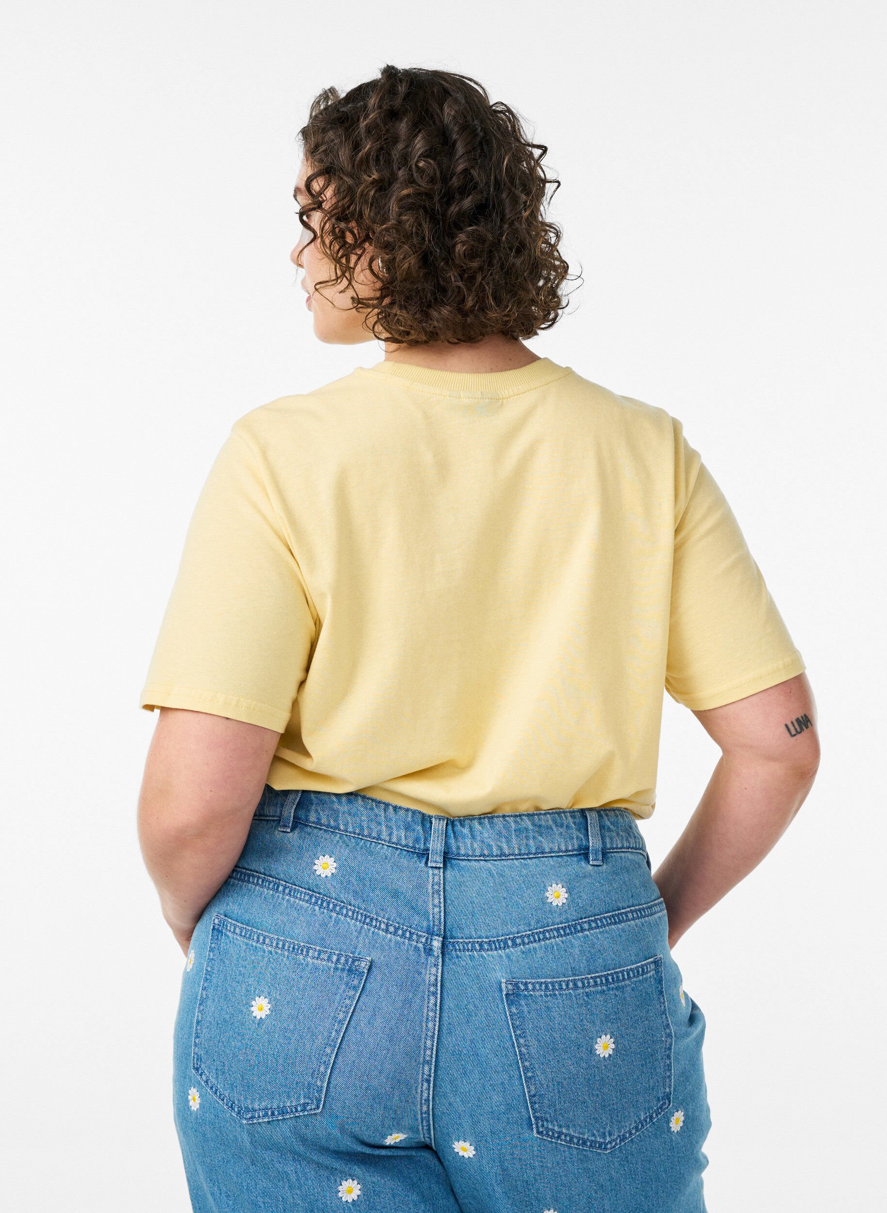 ZizziT-shirt i bomuld med print, Gul, Model image number 2