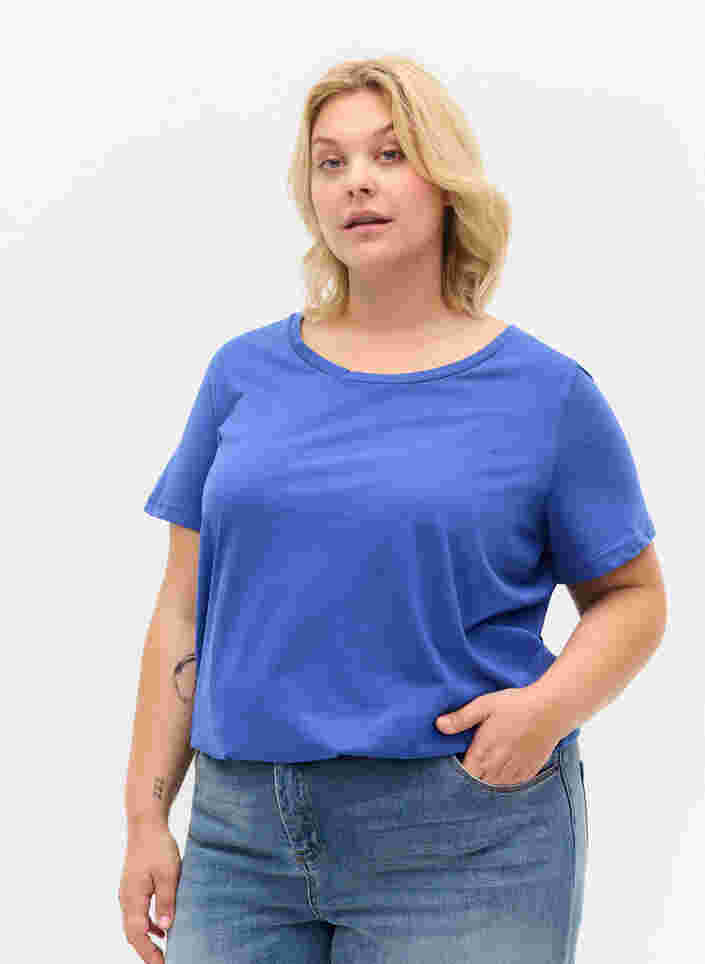 Kortærmet t-shirt med en rund halsudskæring, Dazzling Blue MB, Model image number 0