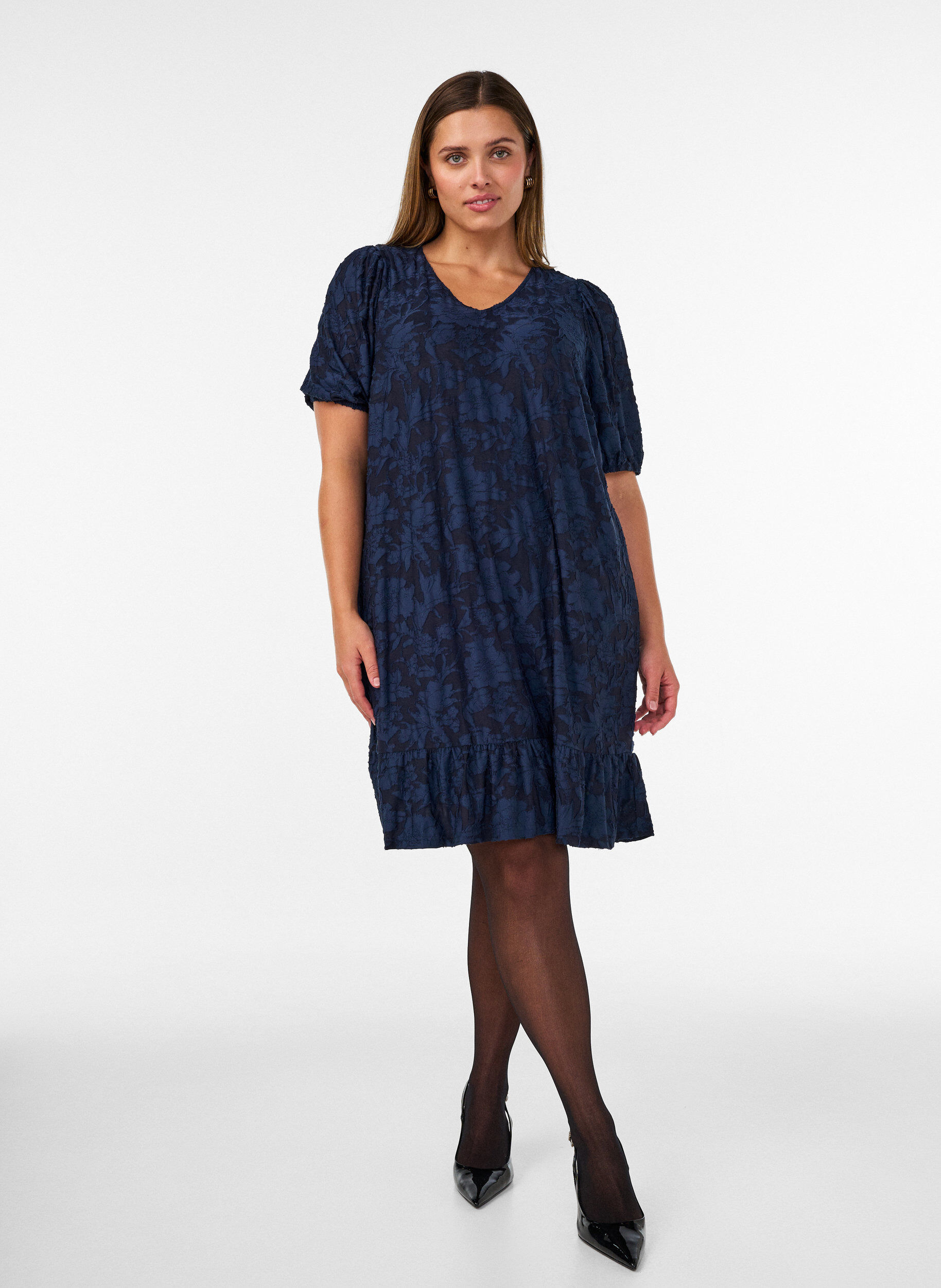 ZizziKjole med blomsterstruktur og fl&aelig;sekant, Bl&aring;, Model image number 1