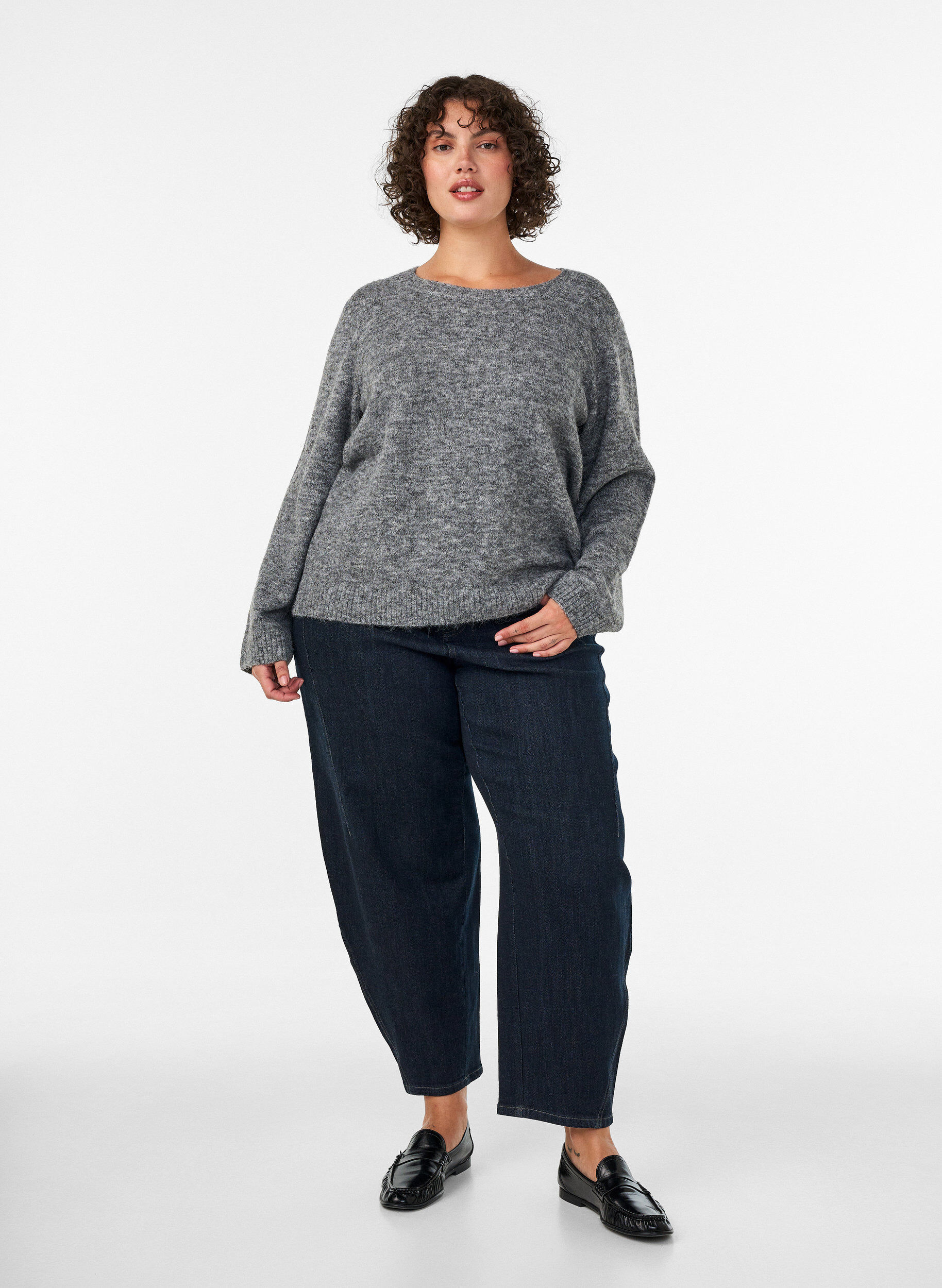 ZizziL&oslash;s striktr&oslash;je med rund hals, Gr&aring;, Model image number 1