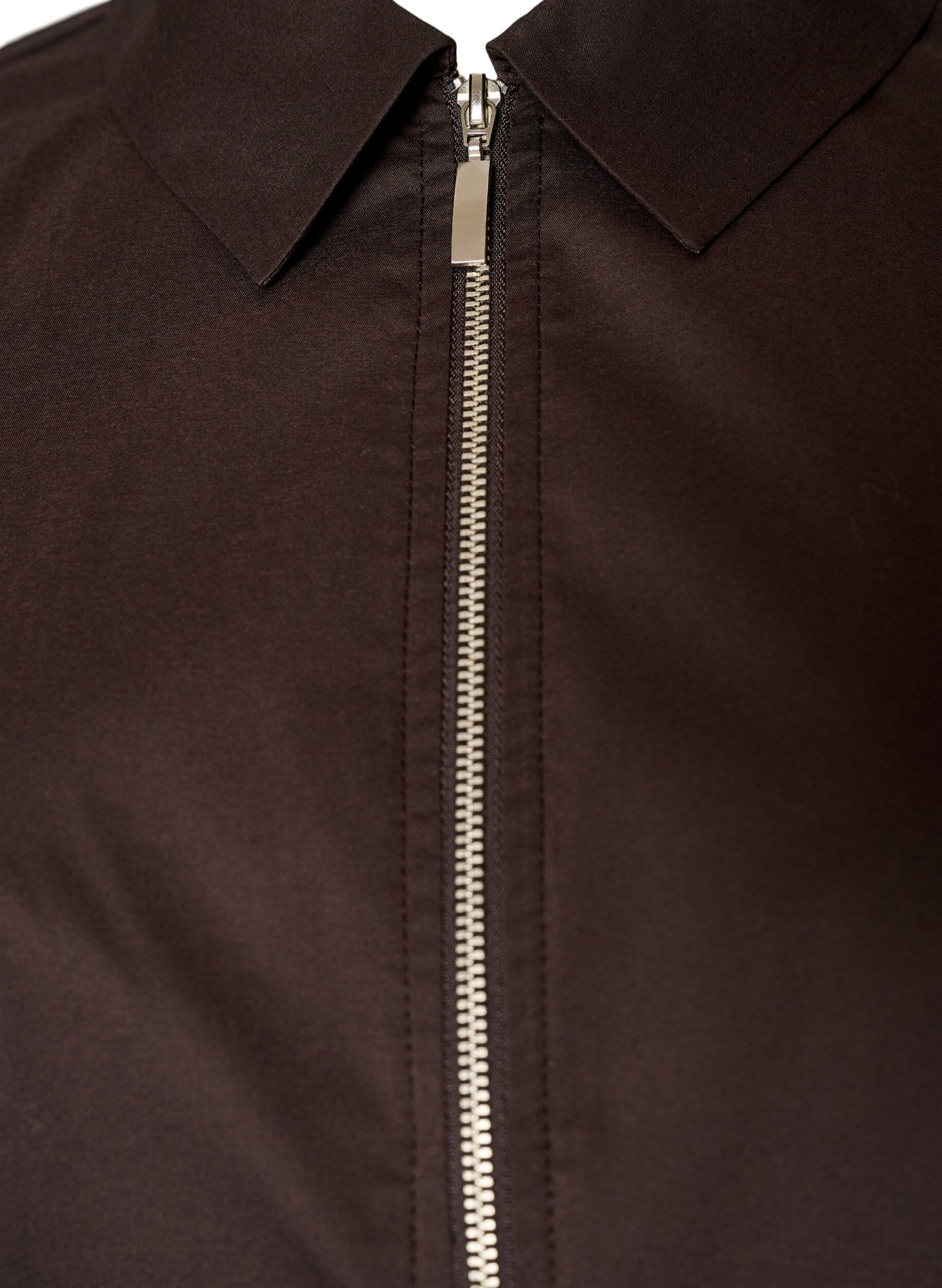 ZizziKort skjorte med tovejslynl&aring;s, Brun, Packshot image number 2