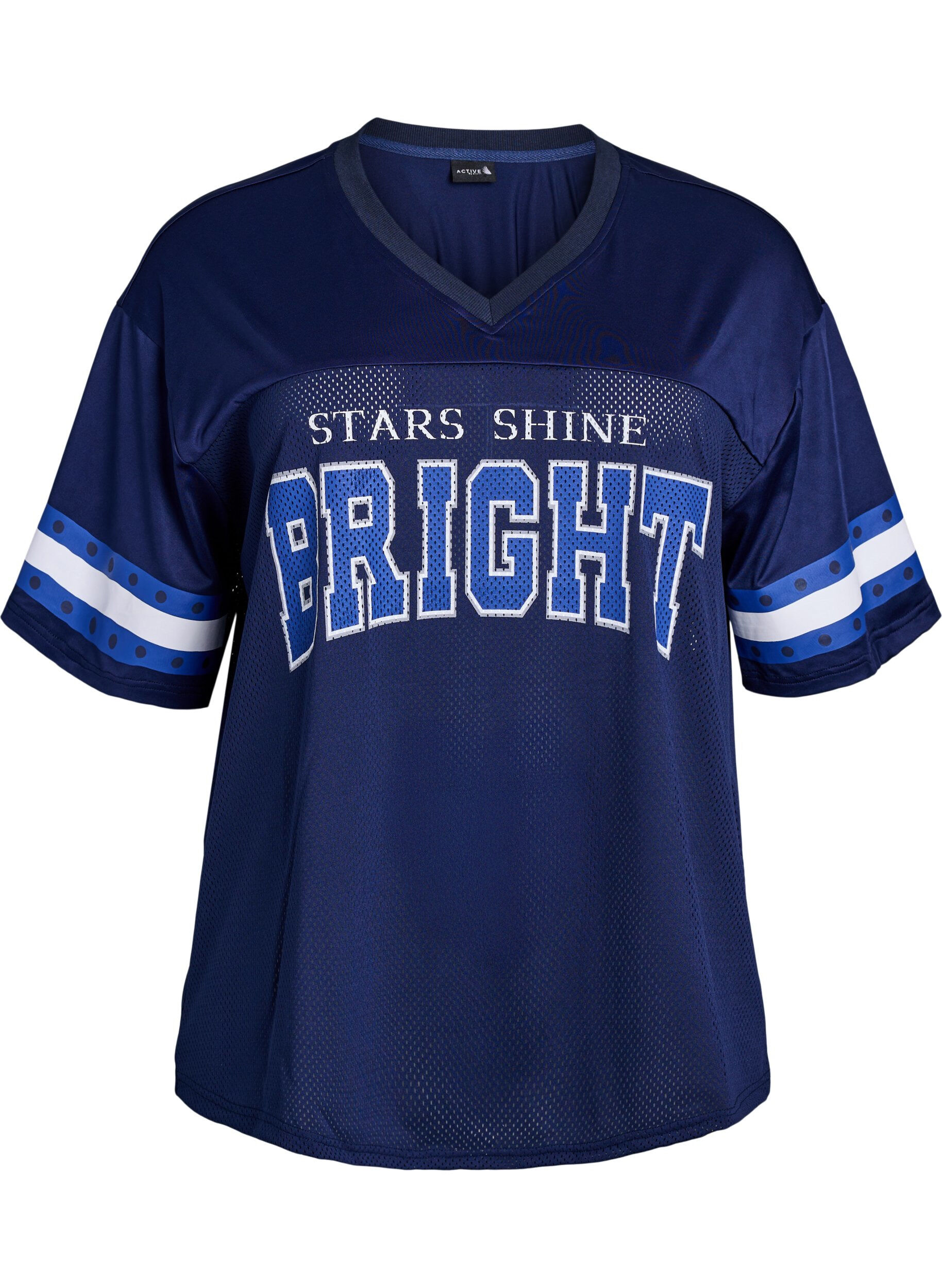 Tr&aelig;nings t-shirt med V-udsk&aelig;ring og frontprint