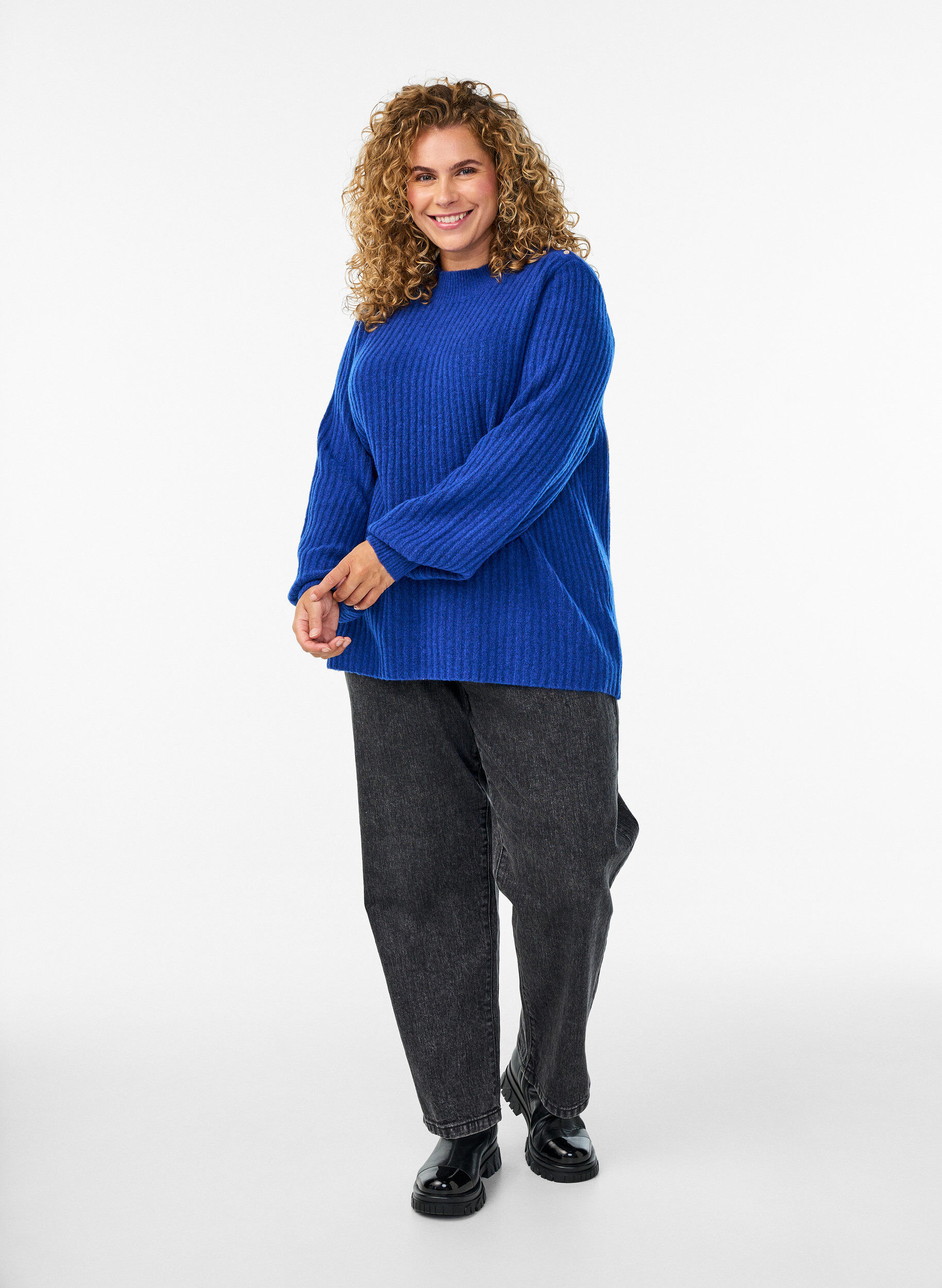 ZizziRibstrikket sweater med ballon&aelig;rmer og knapper, Bl&aring;, Model image number 1