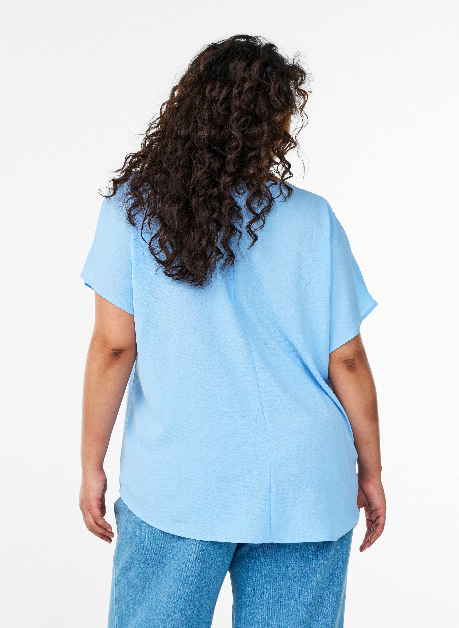 ZizziBluse med korte &aelig;rmer og rund halsudsk&aelig;ring , Bl&aring;, Model image number 2