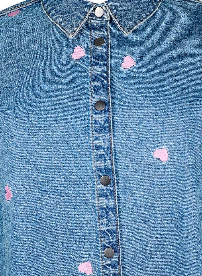 Løs denimskjorte med broderede hjerter, Light Blue Heart, Packshot image number 2