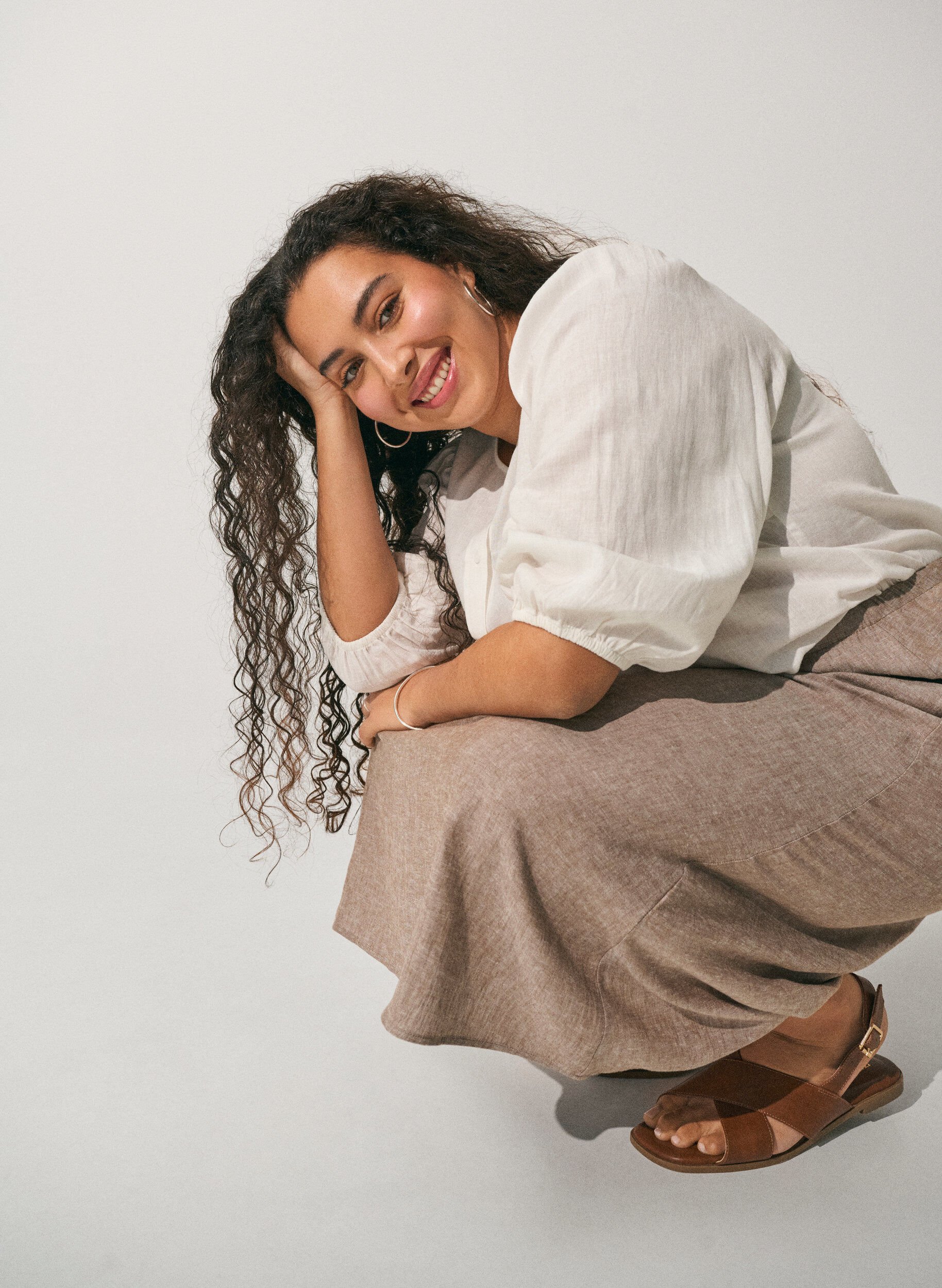 Skjortebluse i h&oslash;r og viskose med 3/4-&aelig;rmer