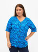 Viskosebluse med knapper, Blue Small Flower, Model image number 0