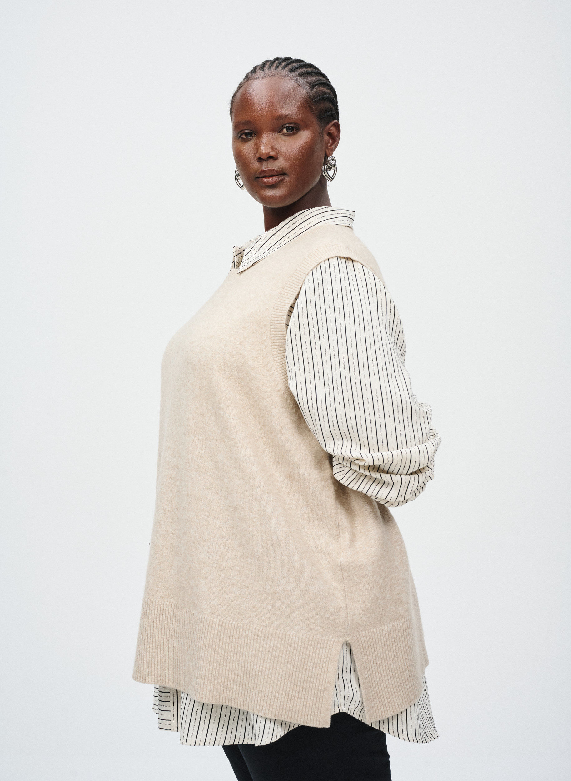 ZizziStrikvest med ribkanter, Beige, Image image number 0