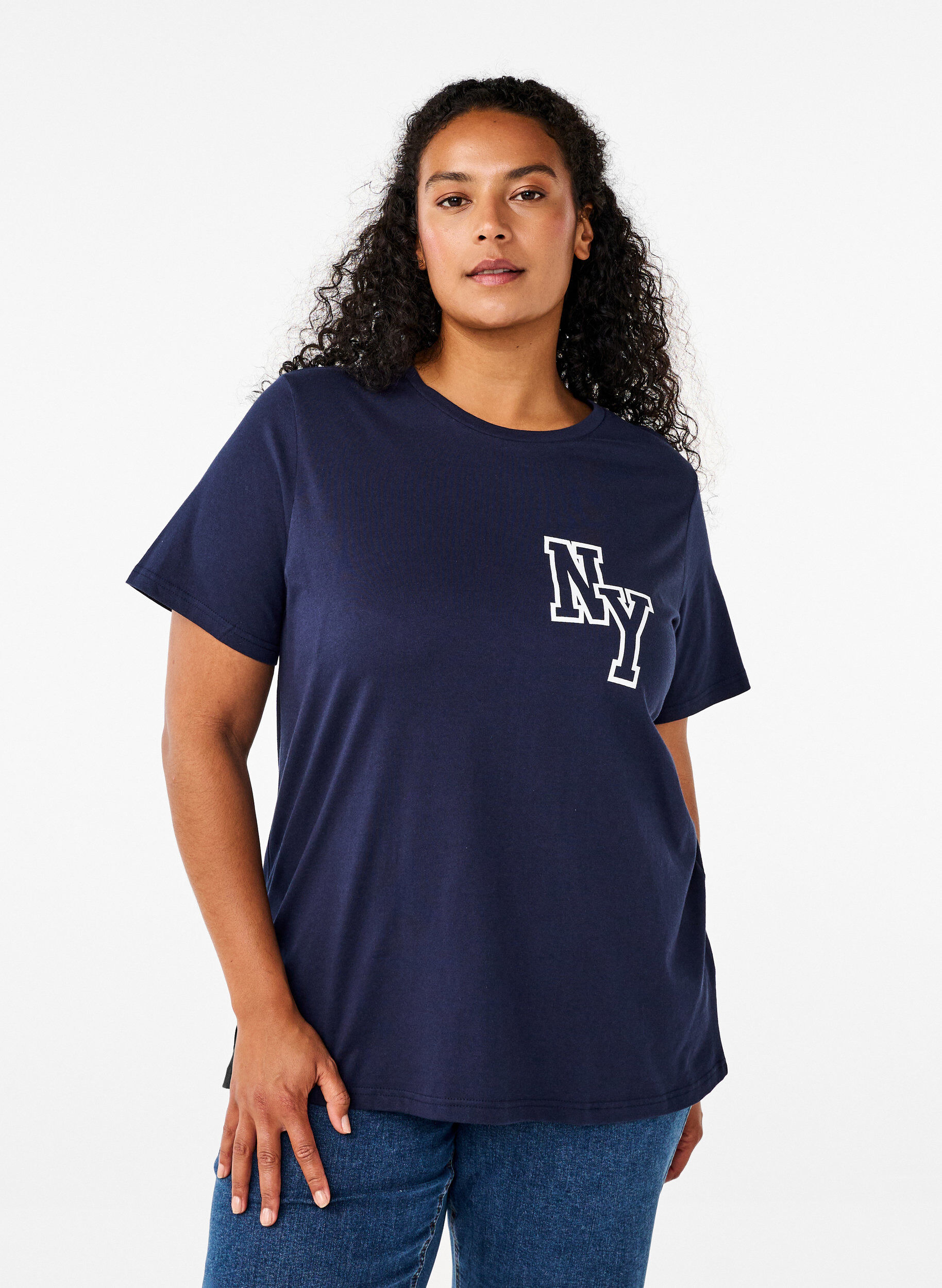 Zizzi T-shirt i &oslash;kologisk bomuld med motiv, Night Sky Printet, Model image number 0