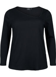 Lang&aelig;rmet t-shirt med asymmetrisk udsk&aelig;ring, Black