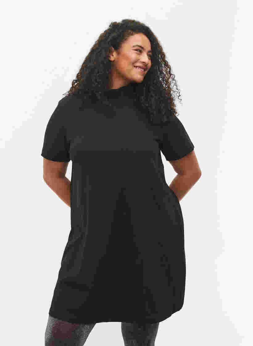 Kortærmet kjole med høj hals, Black, Model image number 0