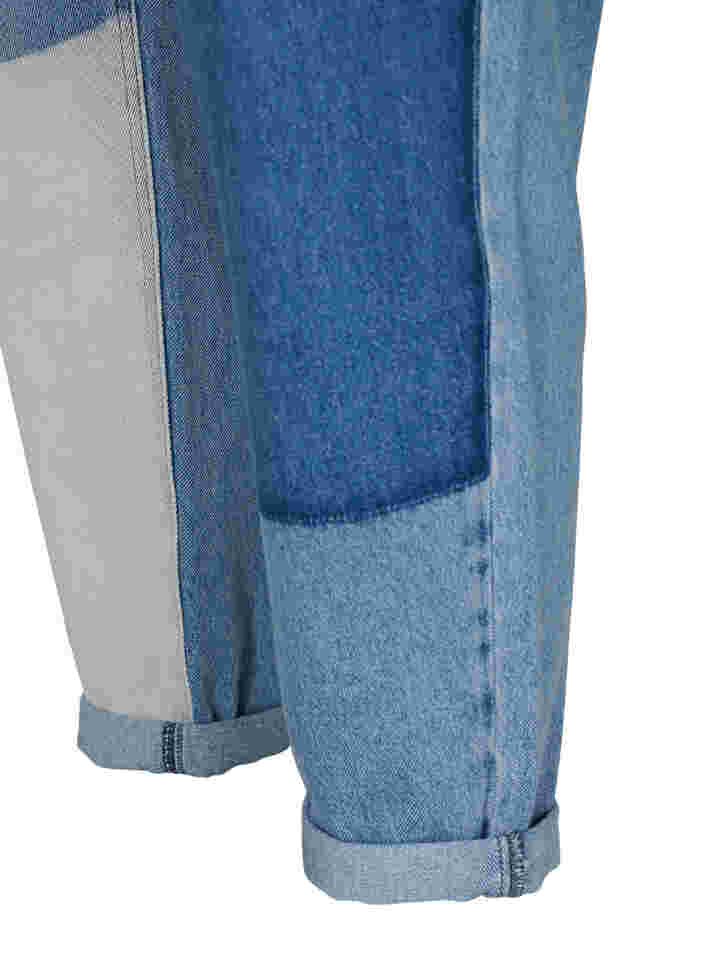 Mille mom fit jeans med color-block , Blue Denim Comb, Packshot image number 3