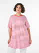 Lang oversize T-shirt i &oslash;kologisk bomuld med striber, Lilla, Model image number 0
