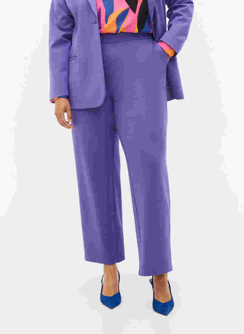 Klassiske bukser med vidde, Ultra Violet, Model image number 2