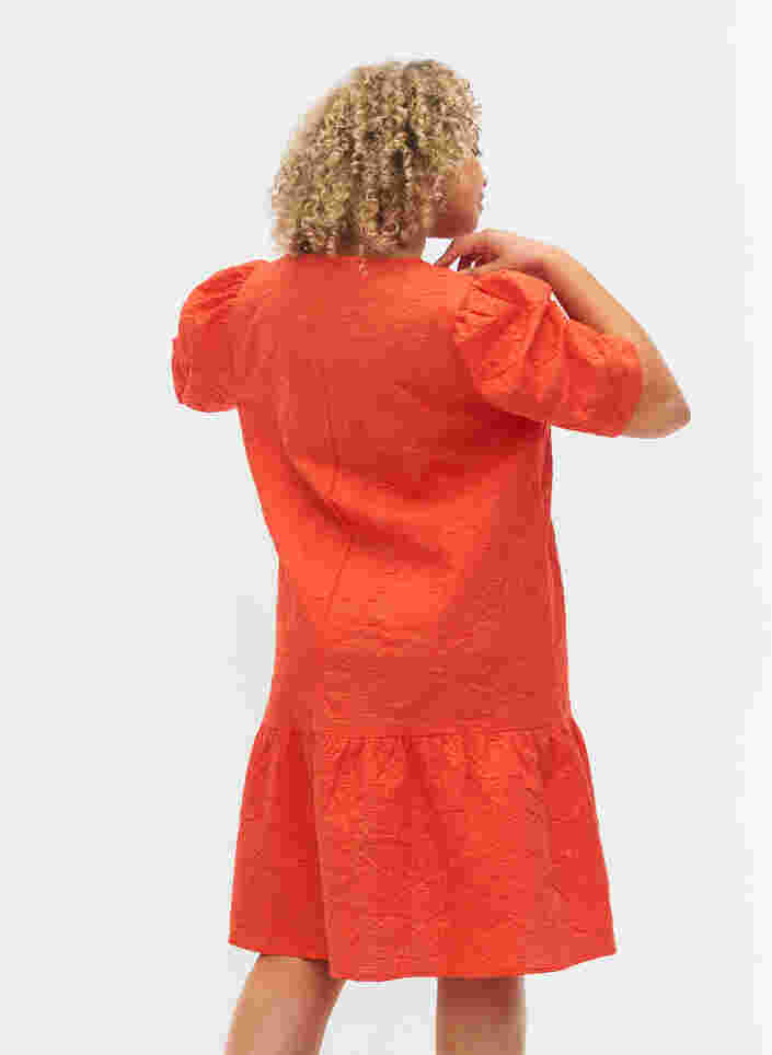 Struktureret kjole med korte pufærmer, Mandarin Red, Model image number 1