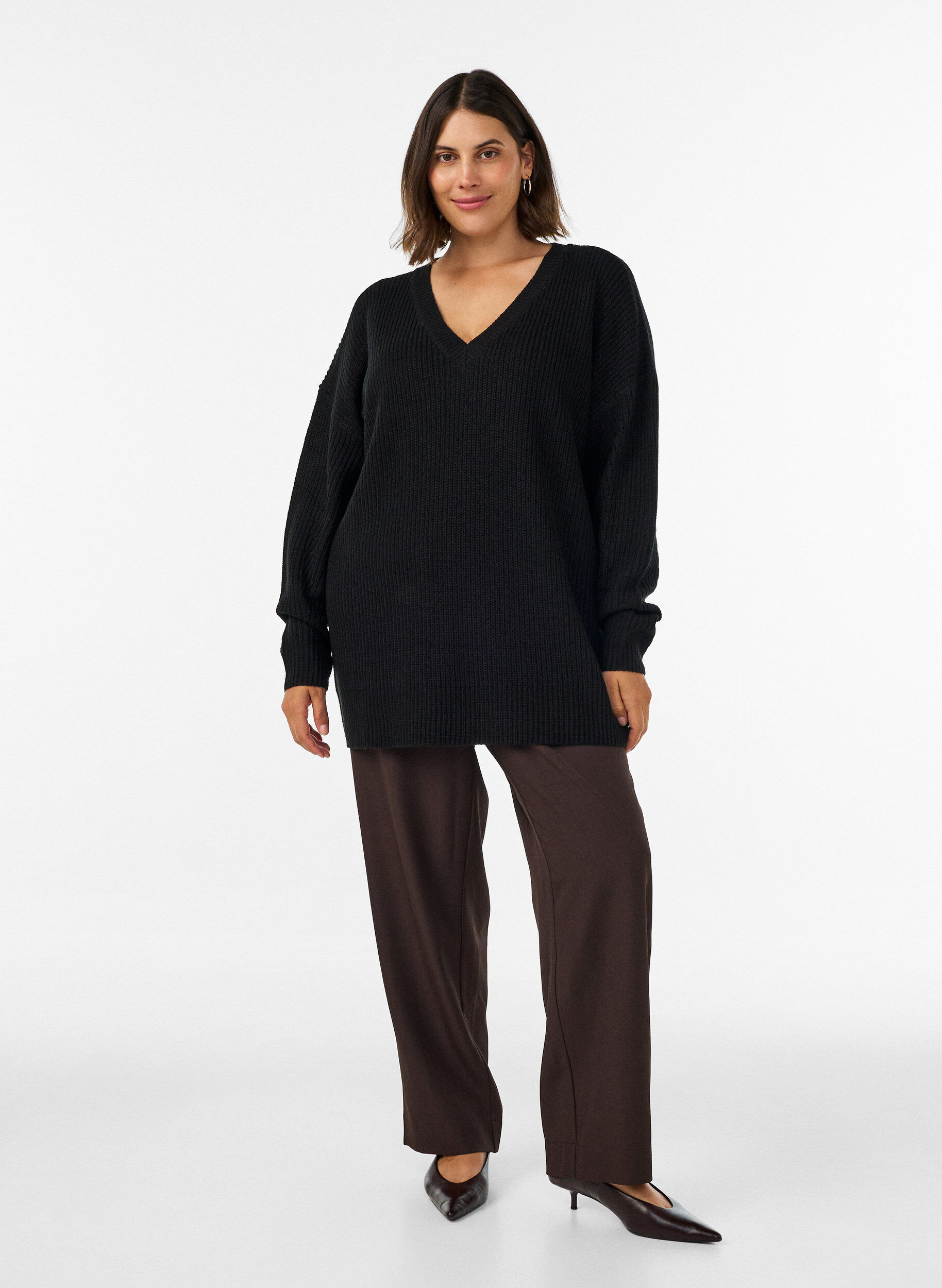 ZizziLang ribstrikket bluse med V-hals, Sort, Model image number 1