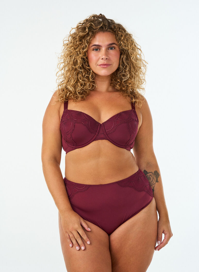 Trusser med mesh og broderede blondekanter, R&oslash;d, Model image number 0