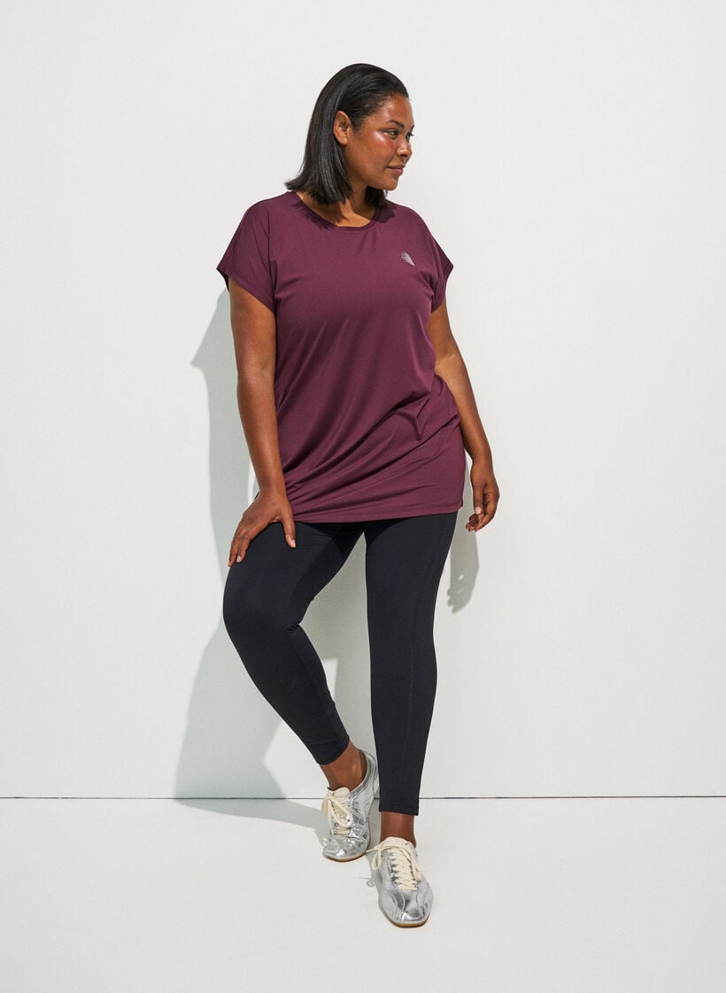 Lang tr&aelig;nings t-shirt, R&oslash;d, Model image number 1