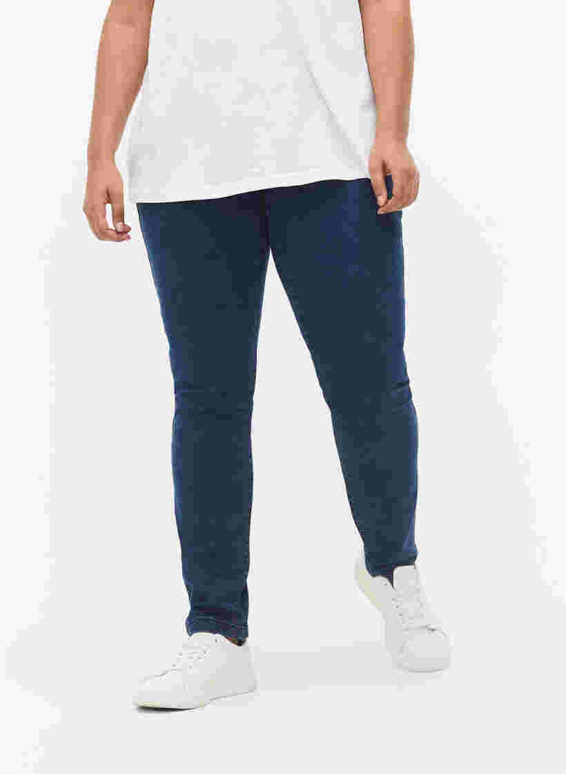 Ekstra slim Sanna jeans med regulær talje, Dark blue, Model image number 2