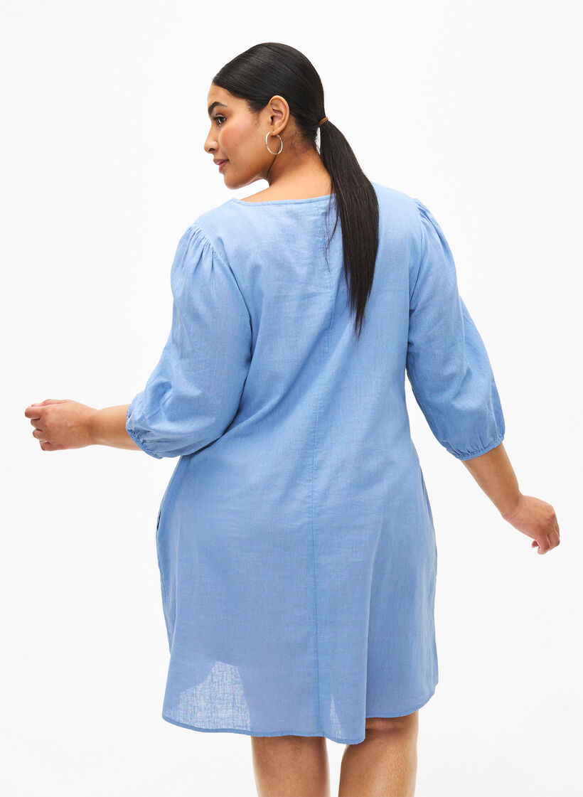 Kort kjole i bomuldsmix med hør, Faded Denim, Model image number 1