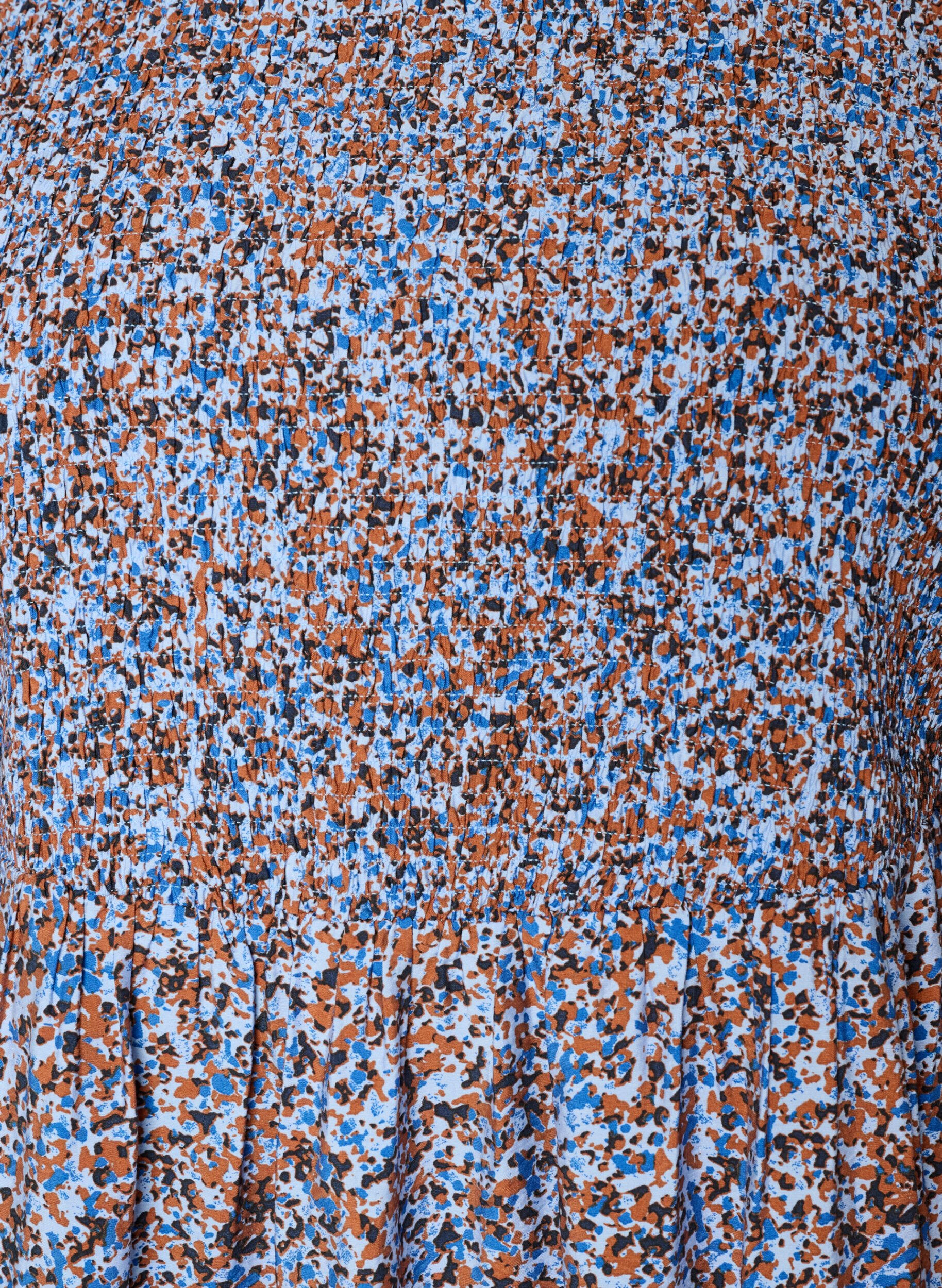 ZizziViskosekjole med smock og all-over m&oslash;nster, Bl&aring;, Packshot image number 2