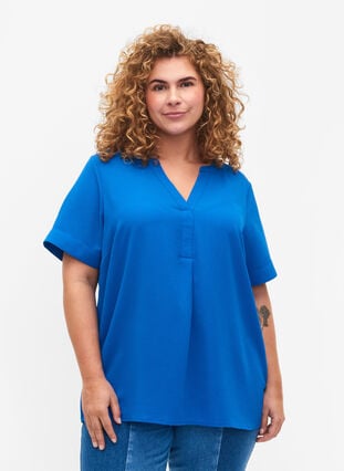 Kortærmet bluse med v-udskæring, Victoria blue, Model image number 0