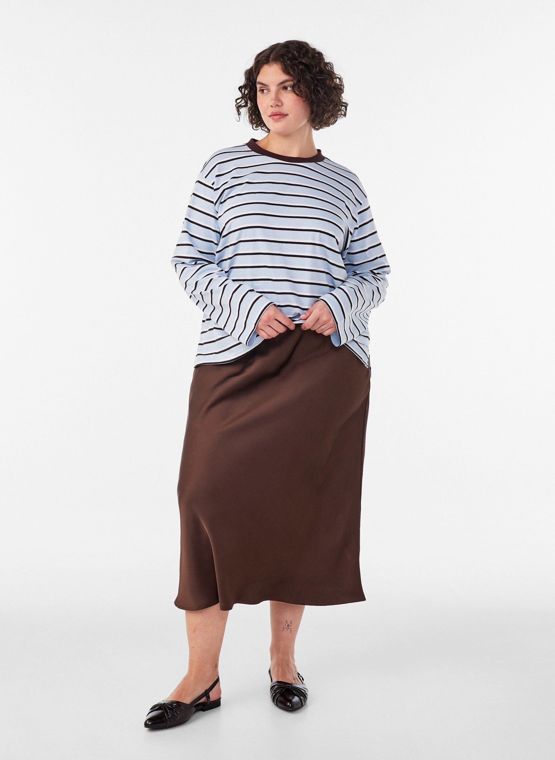 ZizziSatin midi-nederdel, Brun, Model image number 0