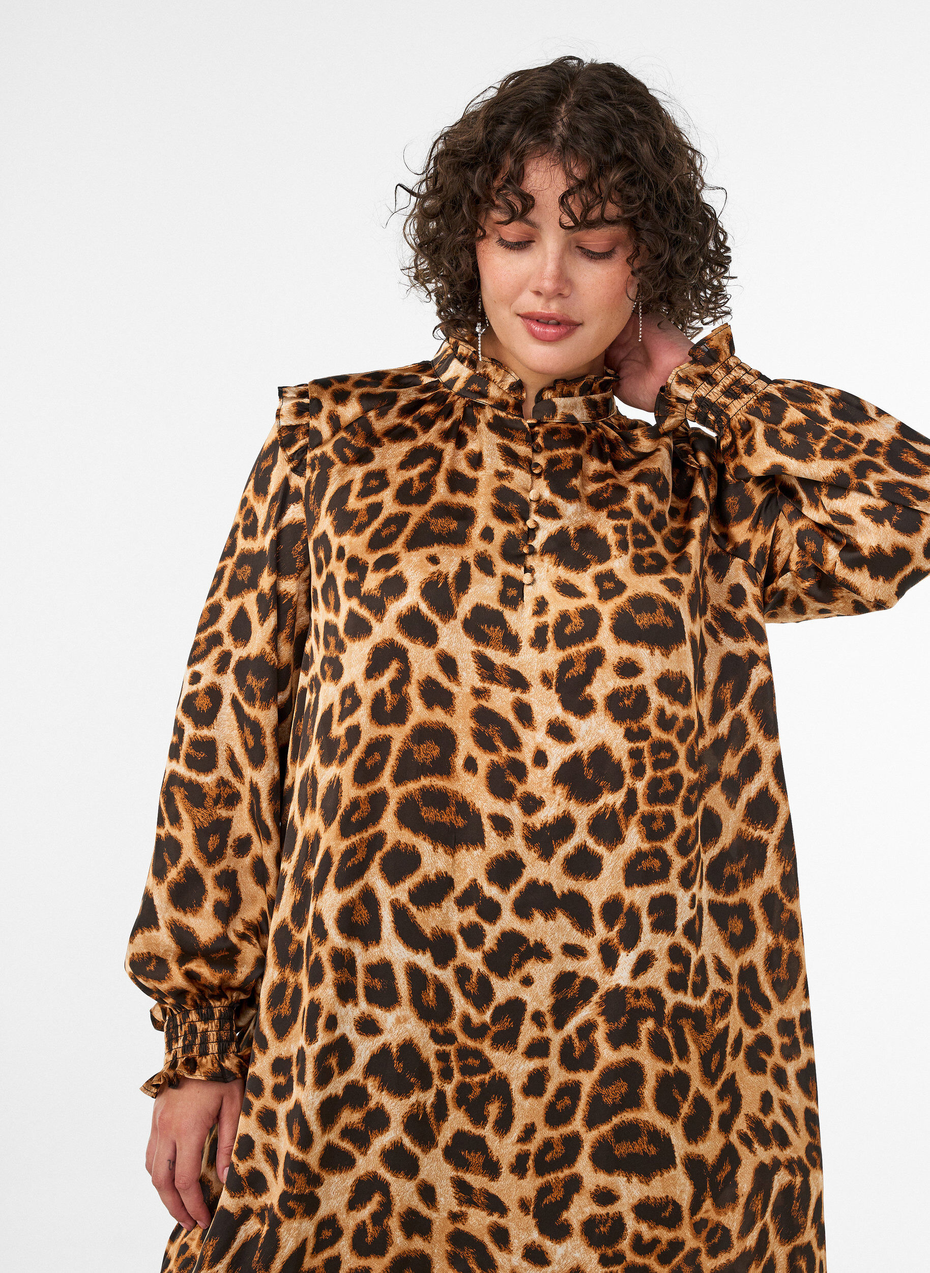 ZizziKjole med leopardprint og fl&aelig;sedetaljer, Brun, Model image number 2