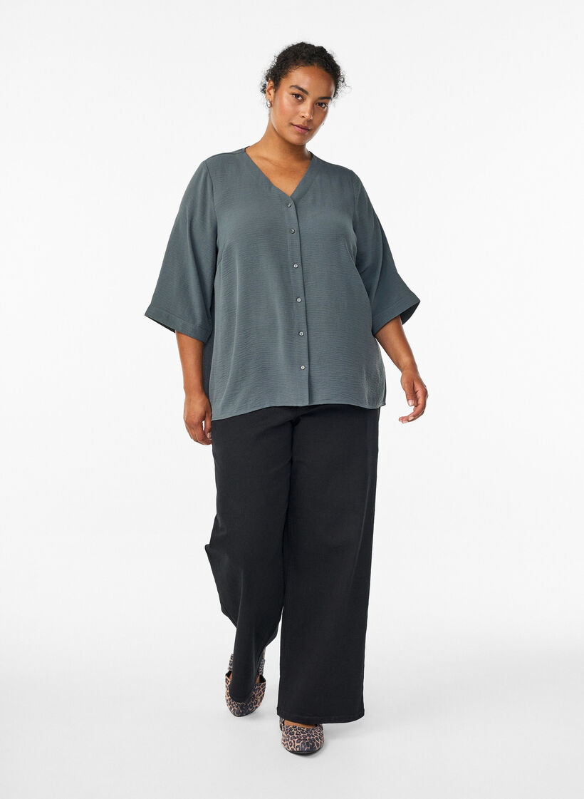 Skjortebluse med V-udsk&aelig;ring og 3/4-&aelig;rmer, Gr&oslash;n, Model image number 1