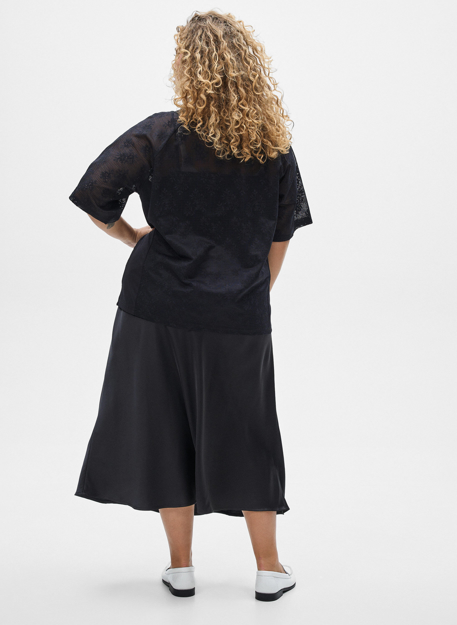 ZizziSatin midi-nederdel, Sort, Model image number 2