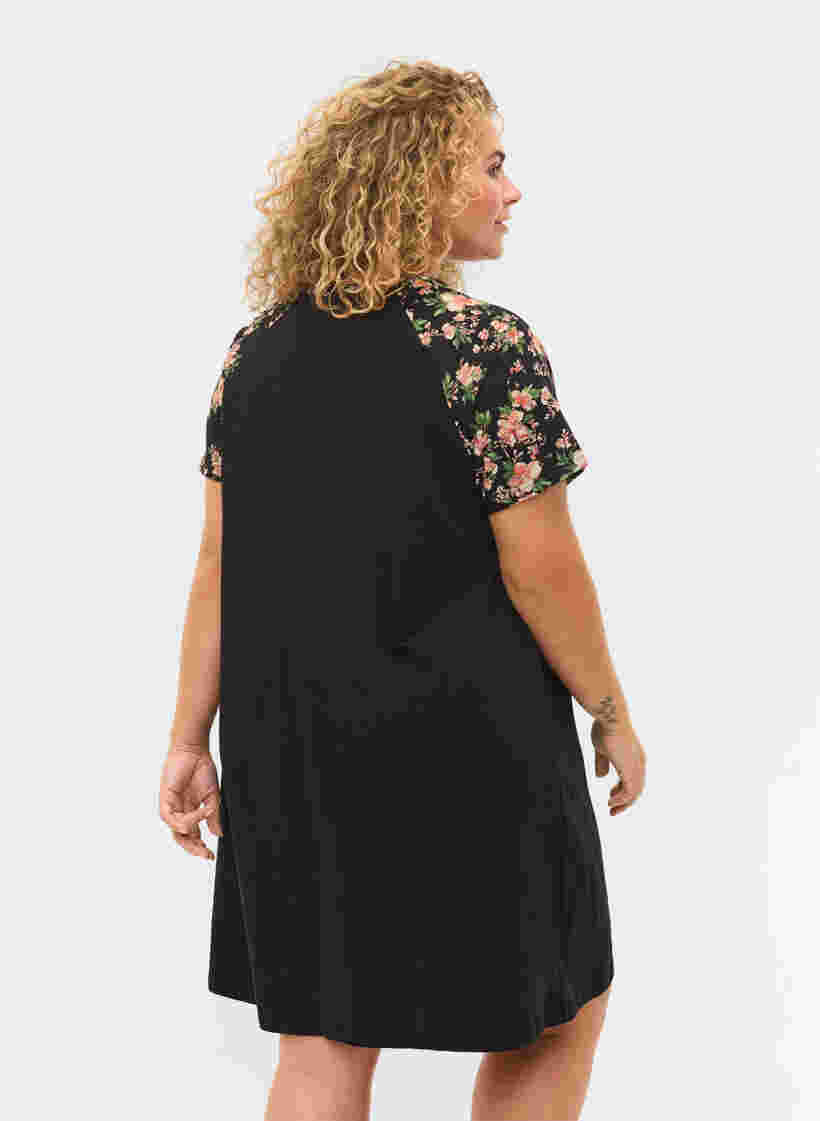 Kortærmet bomulds natkjole med printdetaljer, Black Flower, Model image number 1