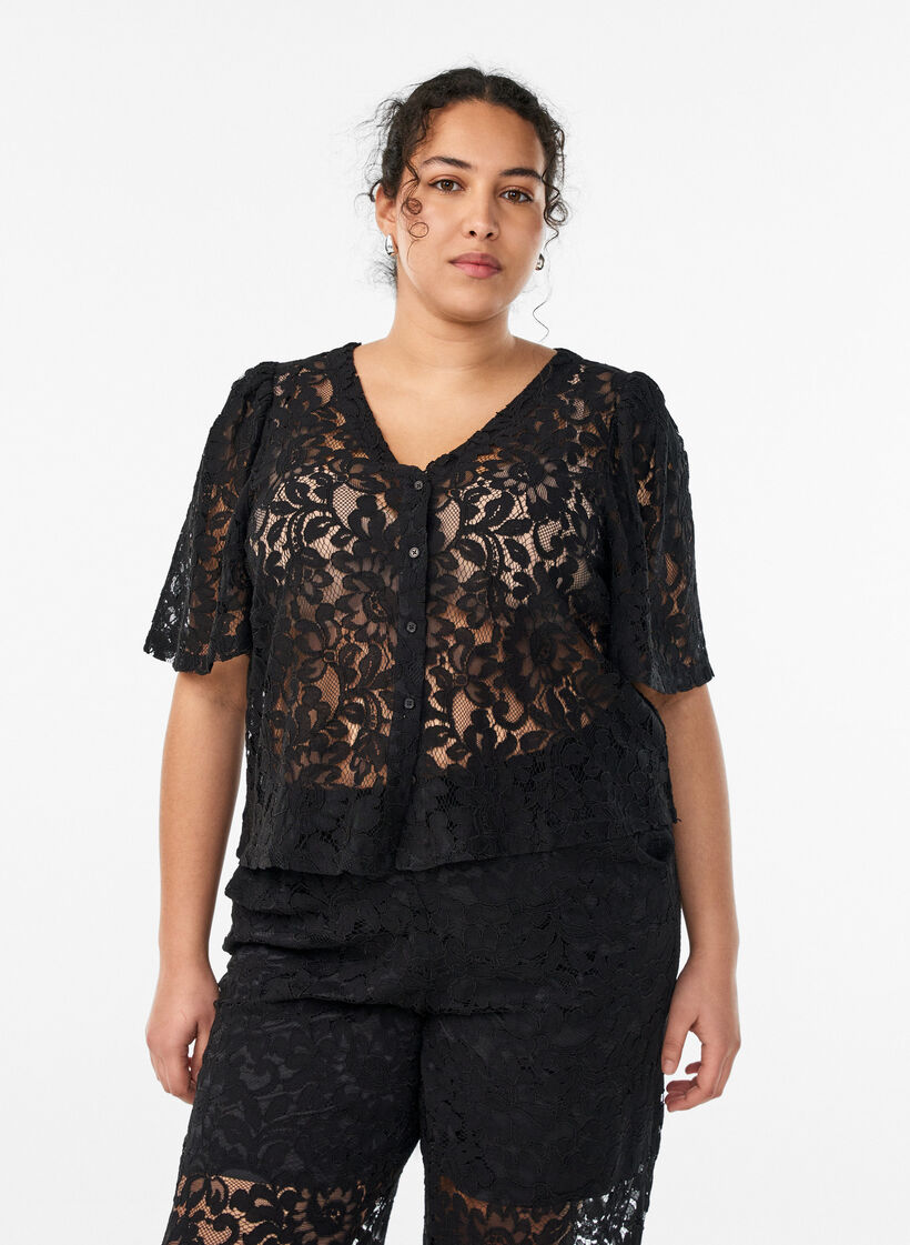 Kort&aelig;rmet blondebluse med V-udsk&aelig;ring, Sort, Model image number 0